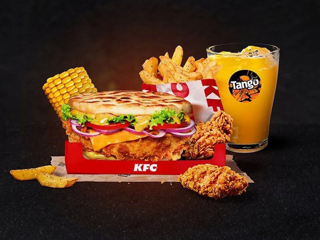Tandoori Zinger Crispy Naan Box Meal 🔥