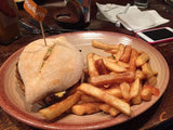 Butterfly Burger + 1 Regular side